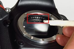 clean the lens contacts (1)